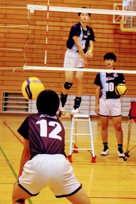 バレーボール 男子 敬愛大学八日市場高等学校
