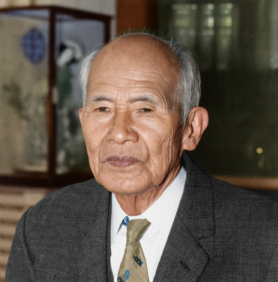 創立者　長戸路政司